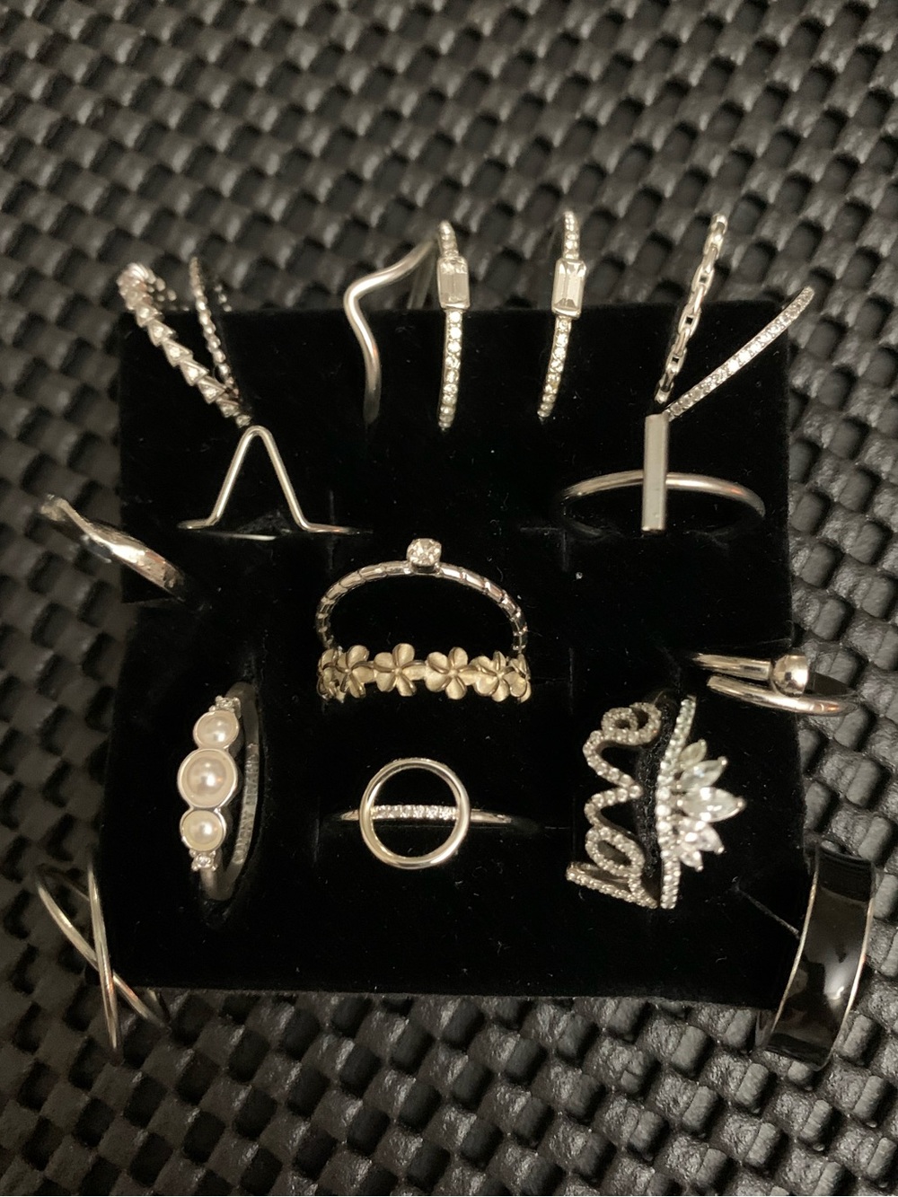 Mixed Metal Women's Ring Set — 1️⃣9️⃣ ASSORTED RINGS!